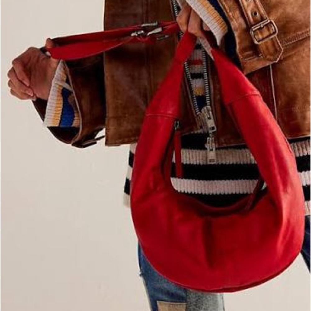 NEW FREE PEOPLE LEATHER IDLE HANDS SLING BAG Red NWOT